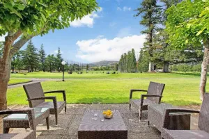 Image of Condo w\/Shared Pool and View of Driving Range