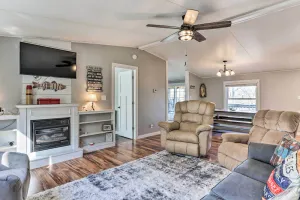 Image of Pet-Friendly Flemington Home with Lake Access!