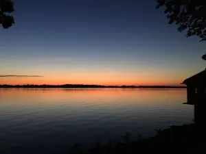 Image of Sunset Cabin on Lake Champlain, Vermont. Roomy, Rustic, Waterfront - Family Fun!