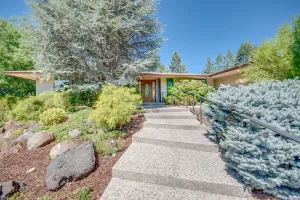 Image of Spacious home near River in Richland!