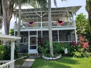 Image of Beautiful waterfront vacation home with canal access to Lake Okeechobee