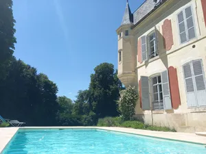 Image of Holiday house in Château de Champagne, luxurious, private for 1 Family \/group