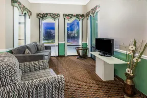 Image of Super 8 by Wyndham Madison/Ridgeland Area