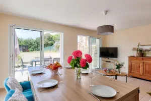 Image of 1km from the beach, nice cottage for 6