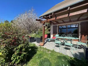Image of Jolie maison lumineuse, à proximité des commodités et lac de Serre Ponçon