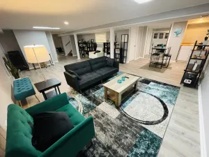 Image of Exquisite Getaway Basement Suite in Serene Glenview