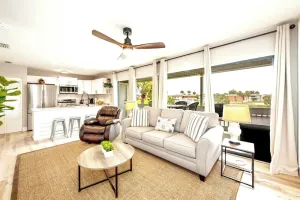 Image of So Fire So Good 3 Comm Pools LakeView Fireplace