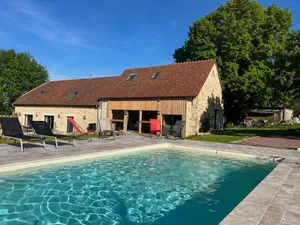 Image of Luxury Retreat: Heated Pool, Jacuzzi, Fitness, Near Le Mans