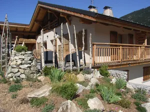 Image of Chalet with view, in a quiet area, close to all services in summer and winter.