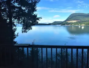 Image of Eagles Watch Ocean Front B and B, Auke Bay, Juneau\n CBJ 1000195