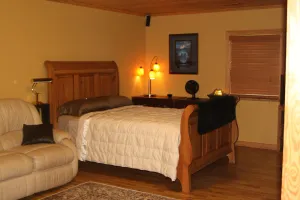 Image of BEAUTIFUL STUDIO NORTH CHARLESTON!