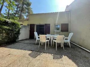Image of Cozy Maisonette Near Town Center & Beach with Terrace, Parking