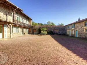 Image of Spacious 15-Person Retreat with Garden, Terraces & Modern Amenities in Scenic French Countryside