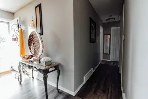 Image of Cozy 5-Bedroom Home in Aurora!\nPerfect blend of comfort & convenience