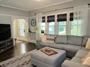 Image of Sunny 3BR Craftsman Bungalow | Bay View