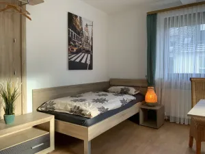 Image of Fitter's room with shared bathroom \"Katharina 13\" with balcony