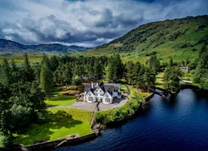 Image of Lochside House - beautiful 5-bedroom haven of tranquility