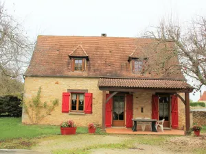 Image of Charming Cottage near Sarlat with Garden, Fireplace, and Family Amenities