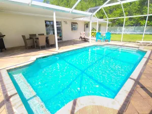 Image of Pet friendly 3 BR Pool Home ⚓ on quiet cul-de-sac