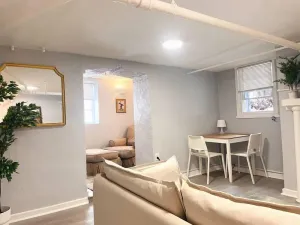 Image of Cozy 1Bdrm • Great Location • Fast Wi-fi