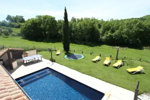 Image of Mirepoix Bright architect-designed villa Heated pool Fitness room
