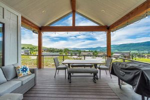 Image of \"Powder & Pine\" NEW Mountain and Lake View Home in Eden, Utah