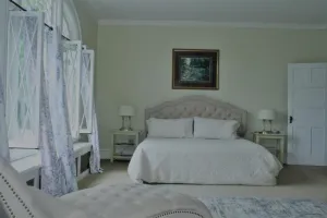 Image of Franklin Manor - King Suite with EnSuite Bathroom and Private Porch