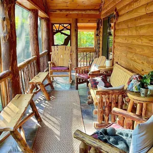 Image of Luxury Spa Cabin by the Creek w Hot Tub, Luxury Spa Cabin by the Creek w\/ Hot Tub
