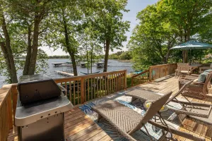 Image of Kayaks, Paddle Boat, Game room, Firepit & Much More- On Swimming Bay!