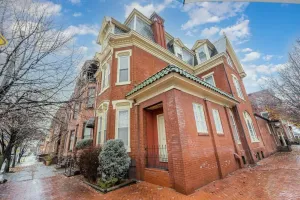 Image of Stylish Private 2 Bed Apt