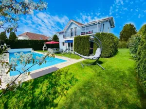 Image of Holiday house Dottikon for 1 - 10 persons with 4 bedrooms - Detached holiday house
