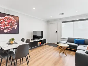 Image of No stairs, Payneham South cosy 2BR unit 4. Linen hire inc. + Aircon throughout!