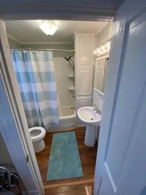 Image of White House Lodge-Lower Studio