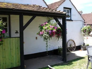 Image of Converted from a old dairy into a beautiful, quaint cottage in The New Forest.
