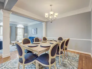 Image of Stunning 4 bedroom townhouse 2 king suites.