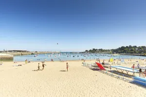 Image of 3 bedroom house 5 minutes from the sea, the port and the beach