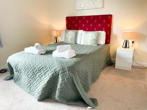 Image of The Warwick - Quaint Victorian Home With Free Parking