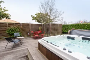 Image of L'Orinss - Maison avec jacuzzi