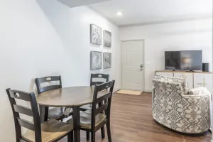 Image of Delta Suite in Sleepy Hollow