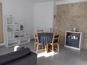 Image of Vineyard apartment in the Bordeaux countryside