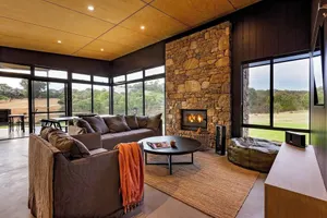 Image of Artisan Gunyulgup - Luxe Lakeside Wellness Hideaway