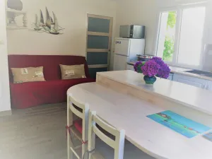 Image of rental between land and sea classified 3 stars