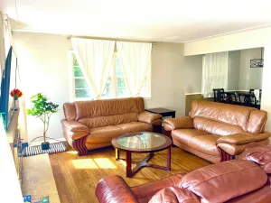 Image of 5minutes to Airport & MOA. Central-Cozy, Free parking