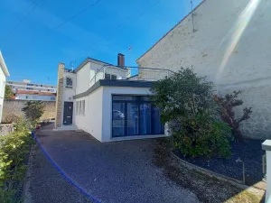 Image of Royan - MAISON des années 50 RENOVEE à proximité de la PLAGE de FONCILLON