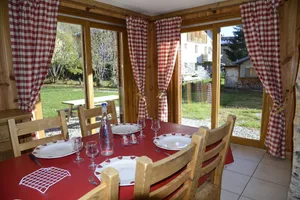 Image of CHALET VIOLETTES 4 FLAKES OR FOR 12 PEOPLE
