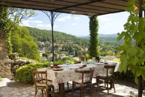 Image of The dream of Provence in 1700th with beautiful view