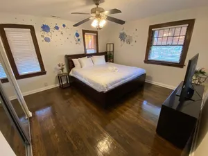 Image of New Your Home Away From Home! - Near Great Lakes Naval Base!!