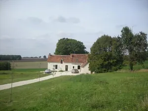 Image of Renovated farm in peaceful setting with internet and large outdoor area