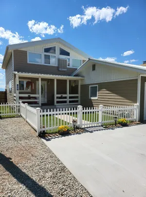 Image of Rocky Mountain Views, sleeps 6 in a quiet country setting