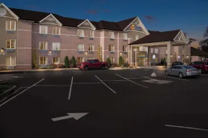 Image of Comfort Inn & Suites
